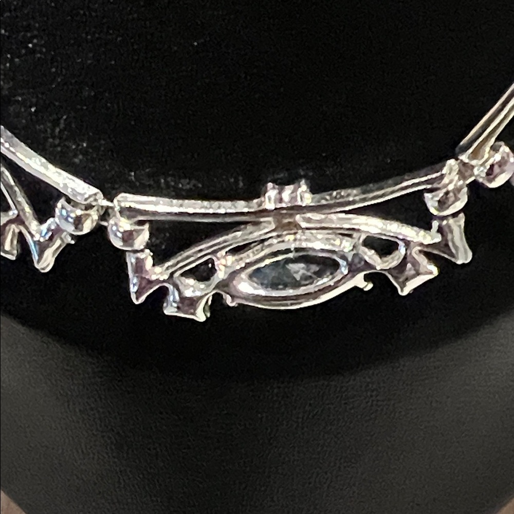 Vintage Silver and Black Necklace - Picture 4 of 4